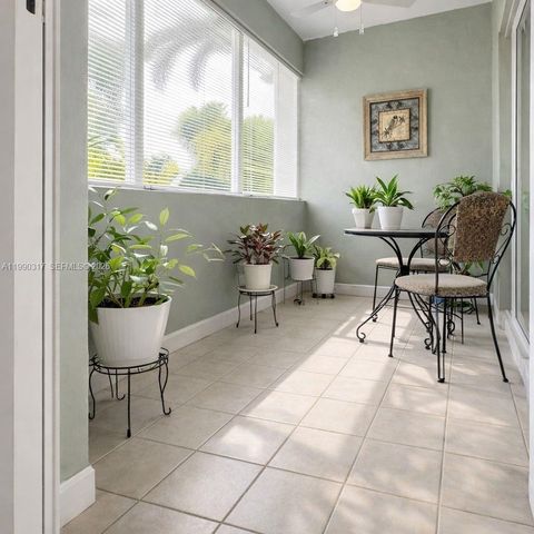 330 SE 2nd St 101G, Hallandale Beach, FL 33009