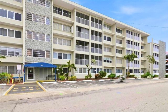 330 SE 2nd St 101G, Hallandale Beach, FL 33009