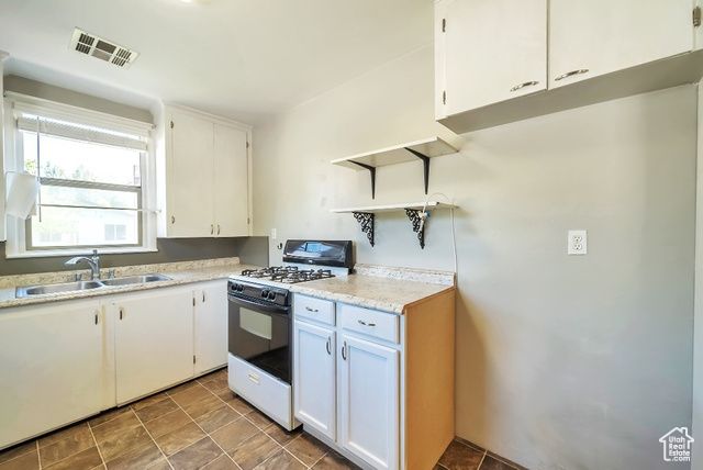 560 E GARDEN AVE, South Salt Lake, UT 84106