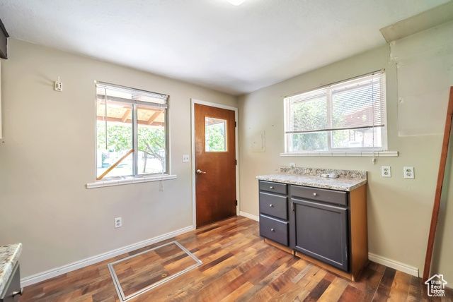 560 E GARDEN AVE, South Salt Lake, UT 84106