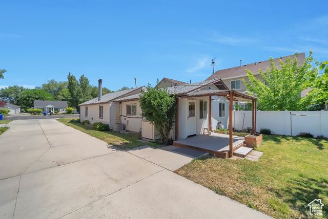 560 E GARDEN AVE, South Salt Lake, UT 84106