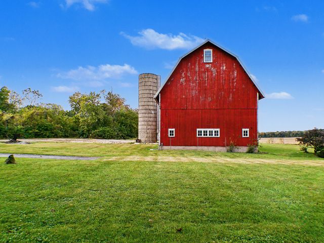 14086 IL Route 76 Route, Caledonia, IL 61011