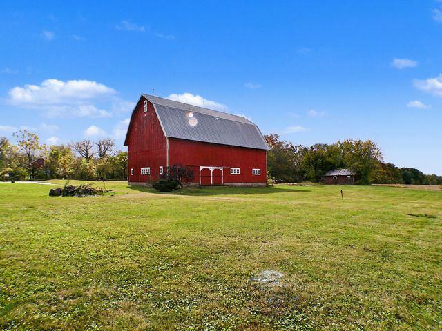 14086 IL Route 76 Route, Caledonia, IL 61011