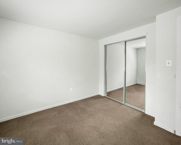 308 BROOKLINE AVE, Cherry Hill, NJ 08002