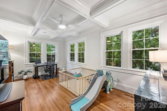 614 Olde Cotswold Court, Charlotte, NC 28211