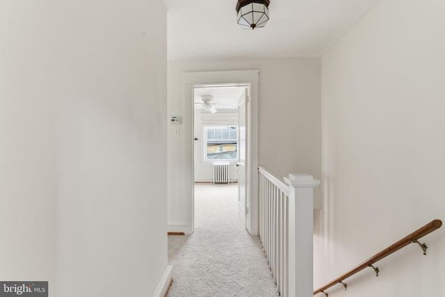 530 E MANOA RD, Havertown, PA 19083