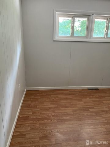 5 Kate Terrace, Piscataway, NJ 08854