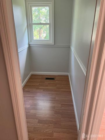 5 Kate Terrace, Piscataway, NJ 08854
