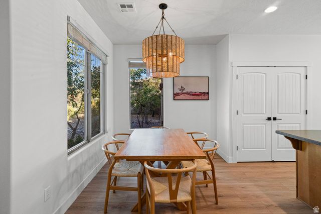 2498 E CANYON DR, Washington, UT 84780