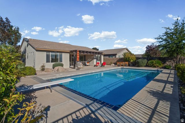 2498 E CANYON DR, Washington, UT 84780