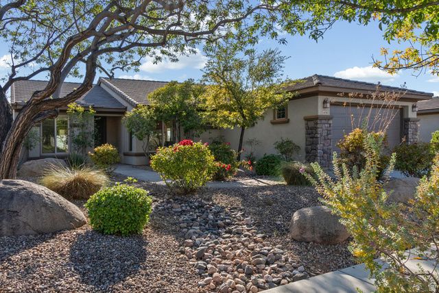 2498 E CANYON DR, Washington, UT 84780