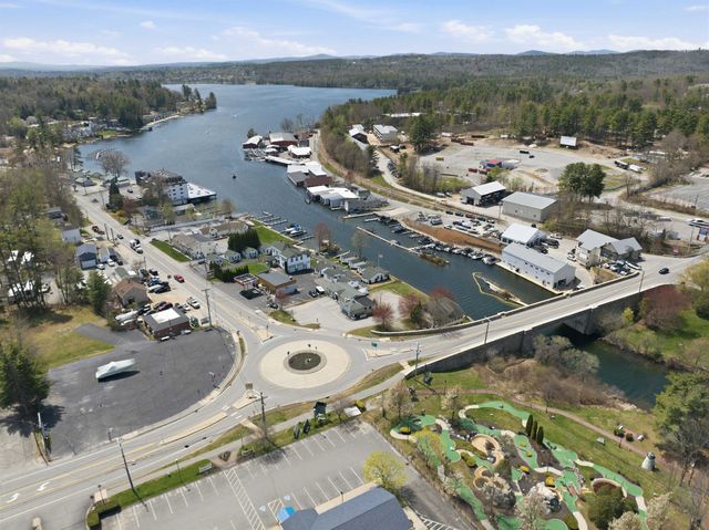 94 Lucerne Ave Unit 1, Laconia, NH 03246
