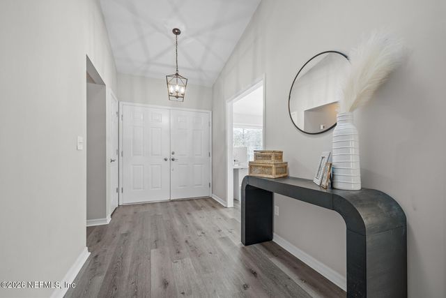 2144 E ST MARTINS Drive, Jacksonville, FL 32246