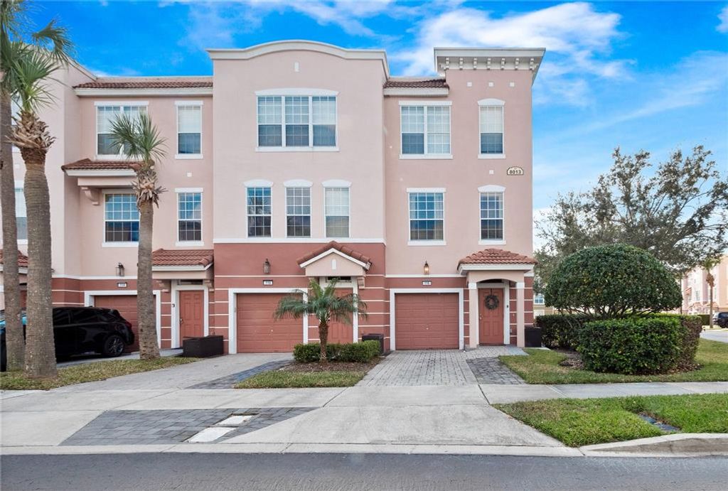 8013 COOL BREEZE DRIVE 116, Orlando, FL 32819