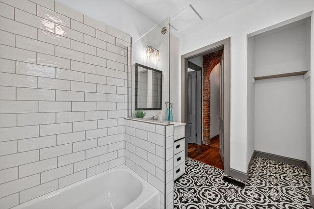 294 N 20th Street, Columbus, OH 43203