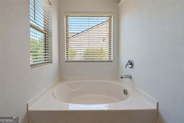 5114 Rapahoe Trail, Atlanta, GA 30349