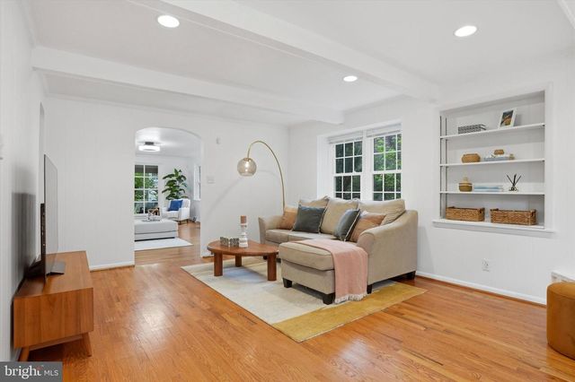 518 WINDING WAY, Merion Station, PA 19066
