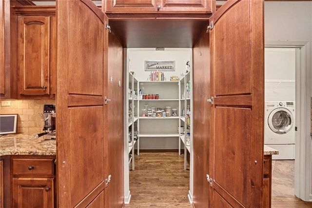 4510 SW Olympia Drive, Lee's Summit, MO 64082