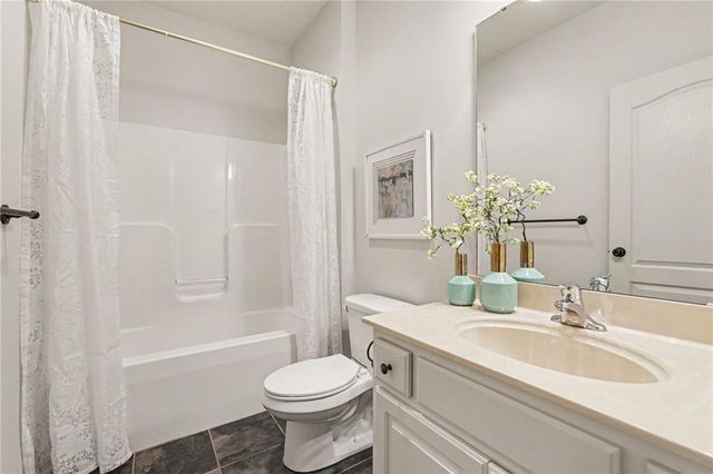 4510 SW Olympia Drive, Lee's Summit, MO 64082
