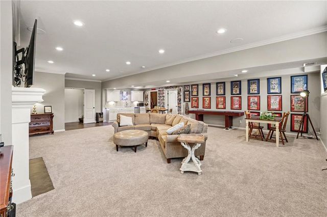 4510 SW Olympia Drive, Lee's Summit, MO 64082