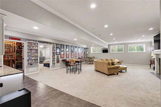 4510 SW Olympia Drive, Lee's Summit, MO 64082