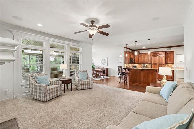4510 SW Olympia Drive, Lee's Summit, MO 64082