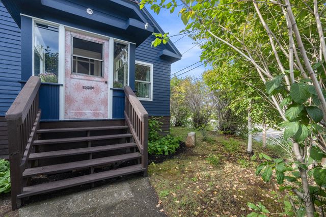 1002 LACEY STREET, Fairbanks, AK 99701