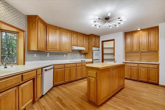 11223 Tower Hill Rd, Nevada City, CA 95959