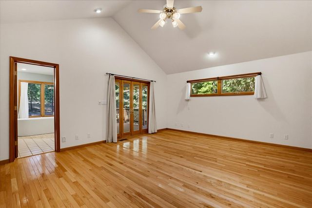 11223 Tower Hill Rd, Nevada City, CA 95959