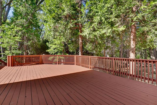 11223 Tower Hill Rd, Nevada City, CA 95959