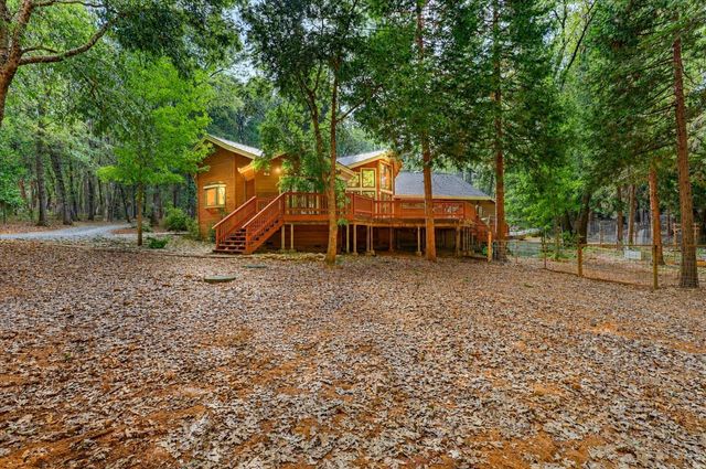 11223 Tower Hill Rd, Nevada City, CA 95959