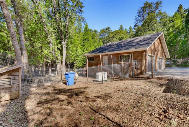 11223 Tower Hill Rd, Nevada City, CA 95959