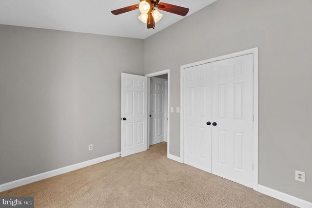 3740 FARMLAND DR, Fairfax, VA 22033