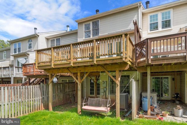 3740 FARMLAND DR, Fairfax, VA 22033
