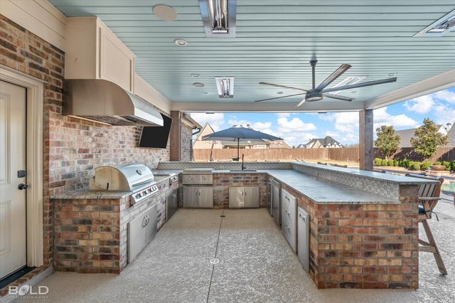 624 Silkwood Drive, Benton, LA 71006