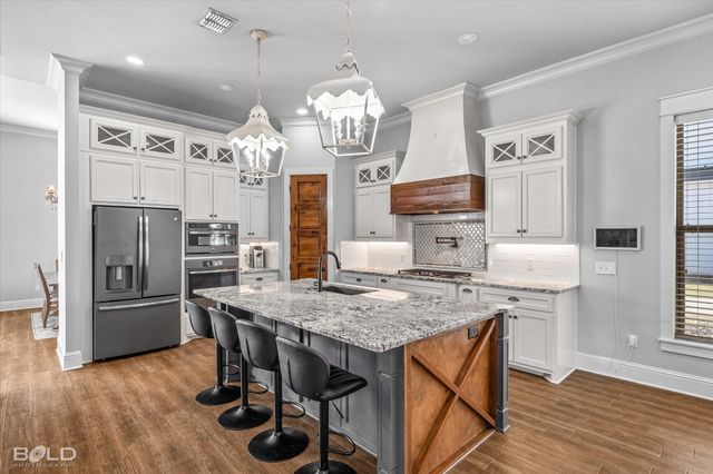 624 Silkwood Drive, Benton, LA 71006