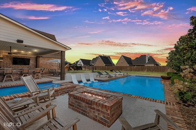 624 Silkwood Drive, Benton, LA 71006