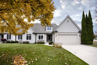 550 S Mcpride LANE #B, Brookfield, WI 53045