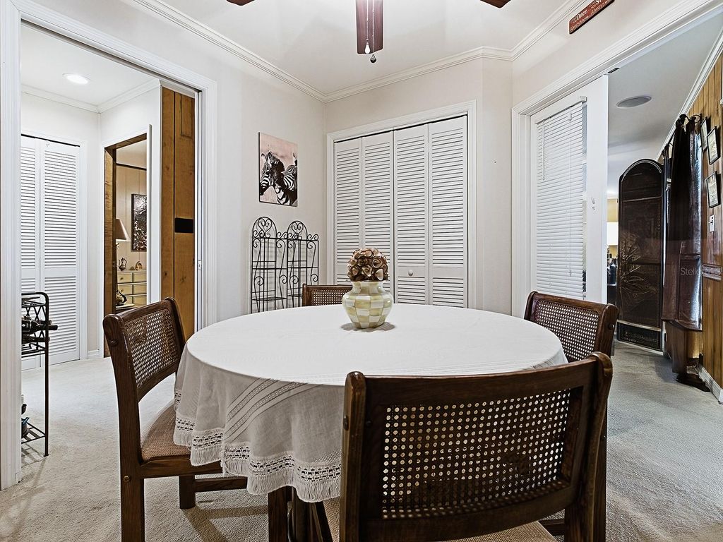 Image 11 of property listing at 2314 HILLSIDE DRIVE, Mount Dora, FL 32757