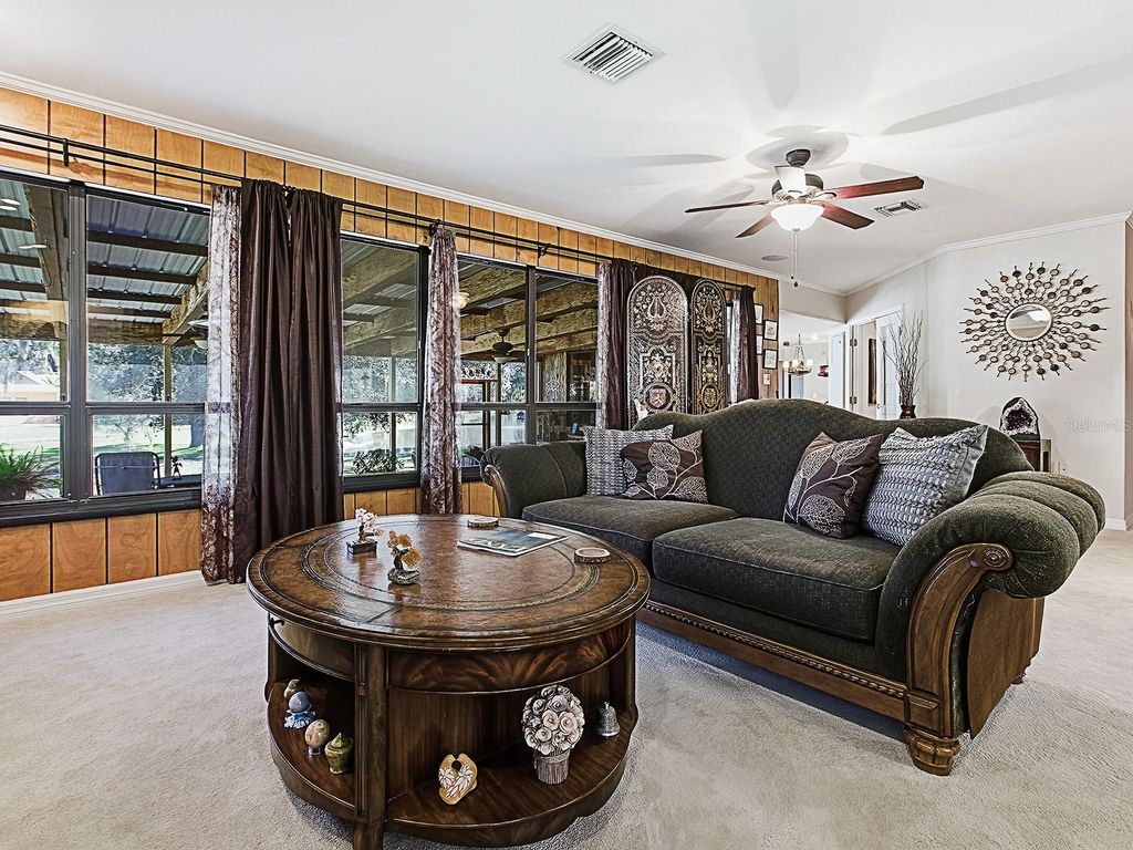 Image 6 of property listing at 2314 HILLSIDE DRIVE, Mount Dora, FL 32757