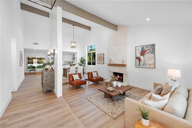 23795 Avenida Columbia, Mission Viejo, CA 92691