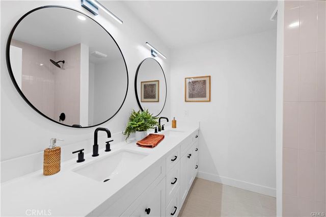 23795 Avenida Columbia, Mission Viejo, CA 92691