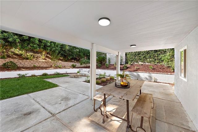 23795 Avenida Columbia, Mission Viejo, CA 92691