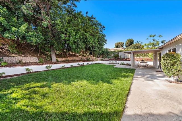 23795 Avenida Columbia, Mission Viejo, CA 92691