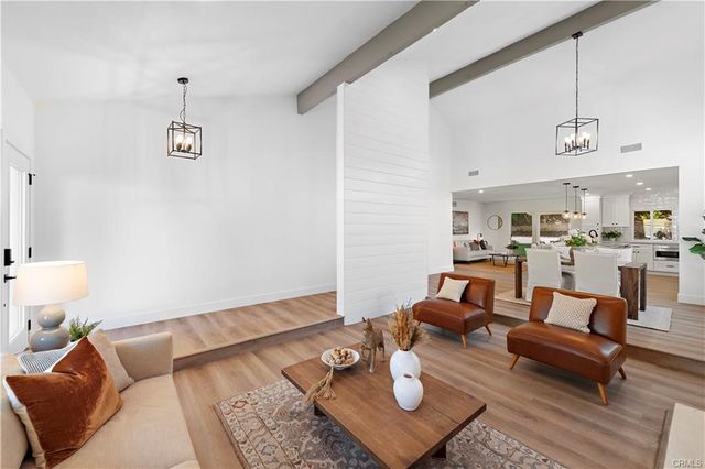 23795 Avenida Columbia, Mission Viejo, CA 92691