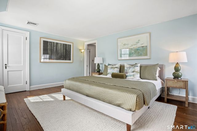 188 Henderson Road, Fairfield, CT 06824