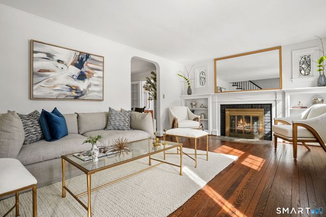 188 Henderson Road, Fairfield, CT 06824