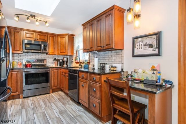 23 Newman Rd, Wantage Twp., NJ 07461