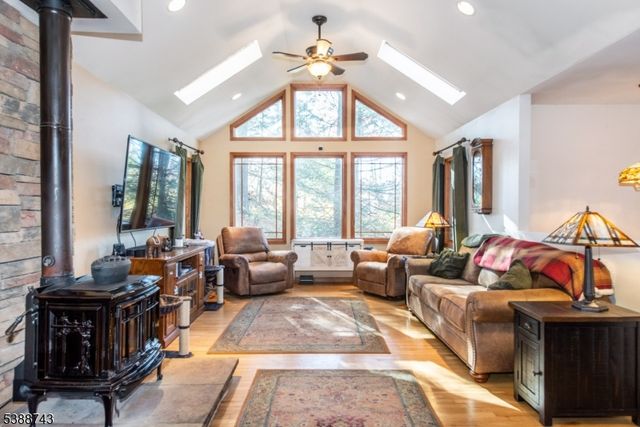 23 Newman Rd, Wantage Twp., NJ 07461