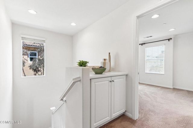 2922 Encina Lane, Simi Valley, CA 93065